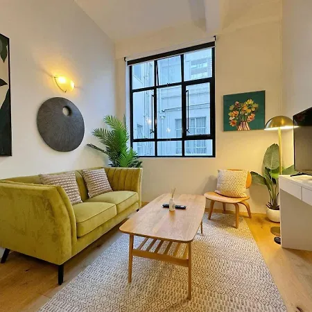 Delightful Encounter - 1B Apt On Centre Queen Street